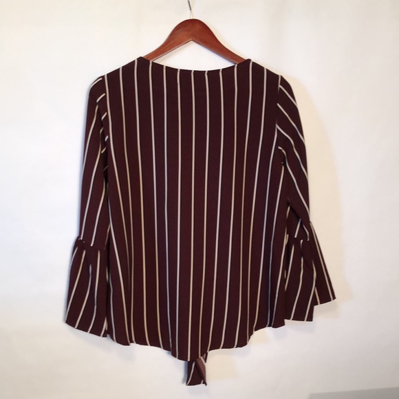Mittoshop bell sleeve tie waist top szS - Picture 10 of 12
